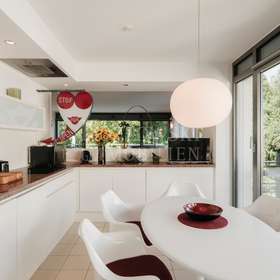 Einbauküche inklusive