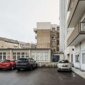 Hofzugang Laden