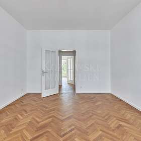 Schlafzimmer III