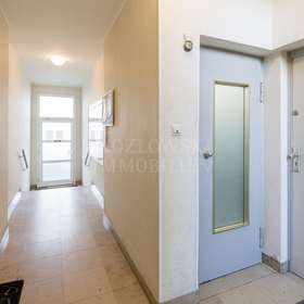 Hausflur mit Lift