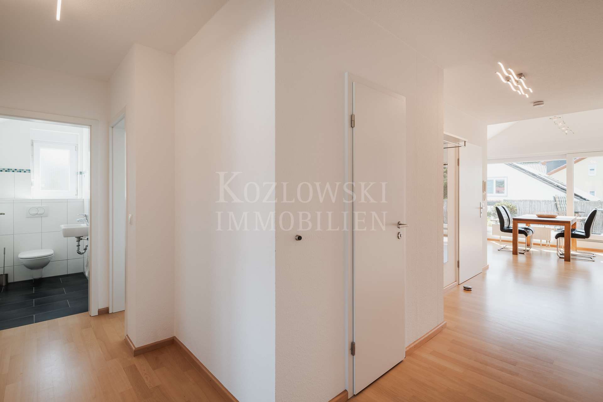 Entreé 2. OG - Flur