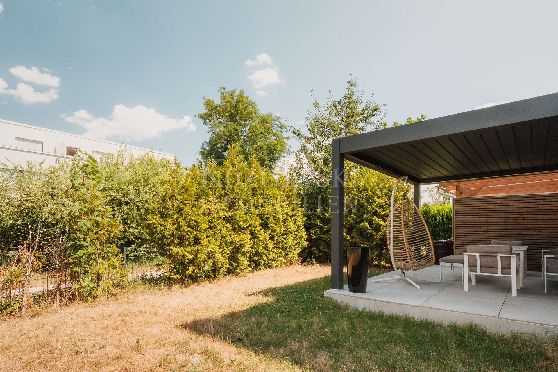 Sonniger Garten 