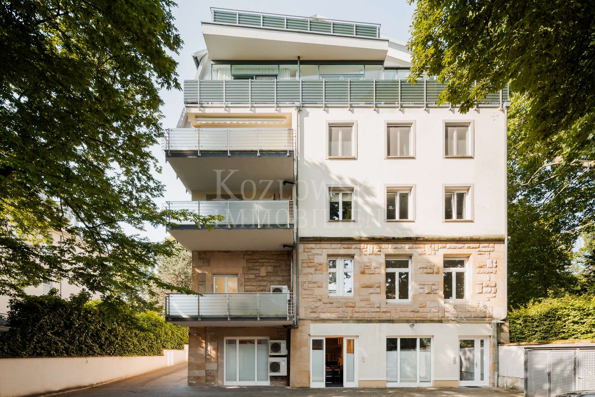 Villa - Hofansicht