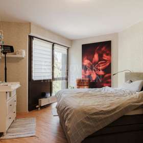 Zimmer I