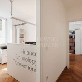 Zugang Büro I und II