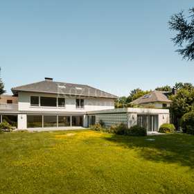 Villa - Gartenansicht