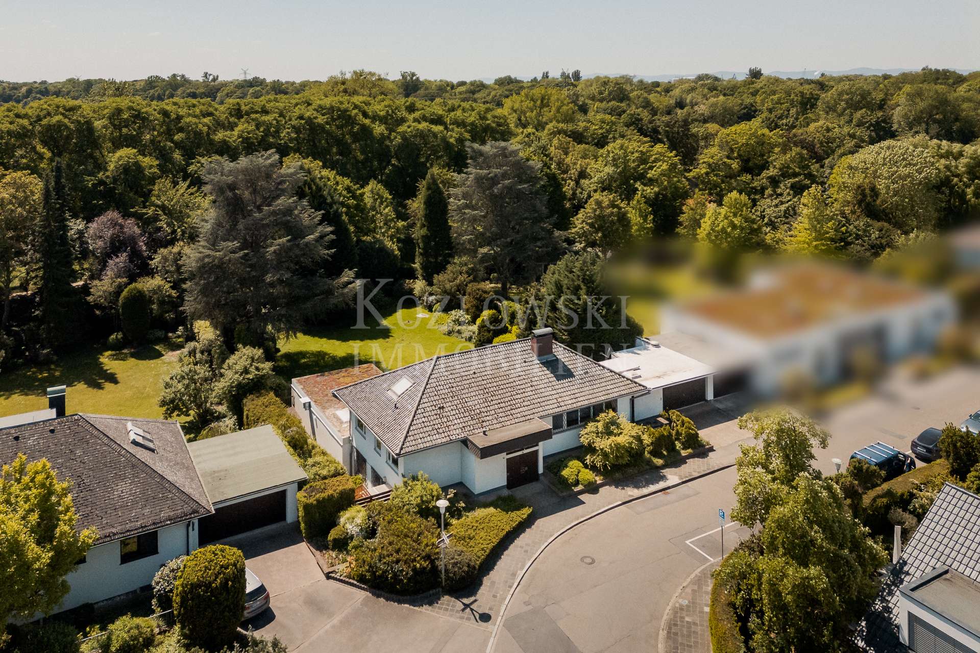 Villa - Luftaufnahme