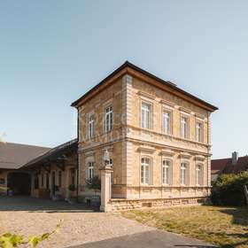 Nebengebäude