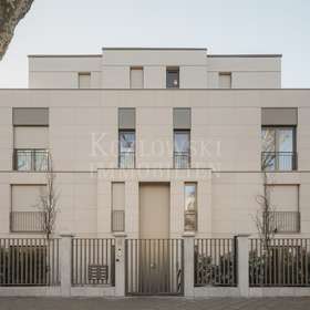 Stadtvilla - Straßenansicht