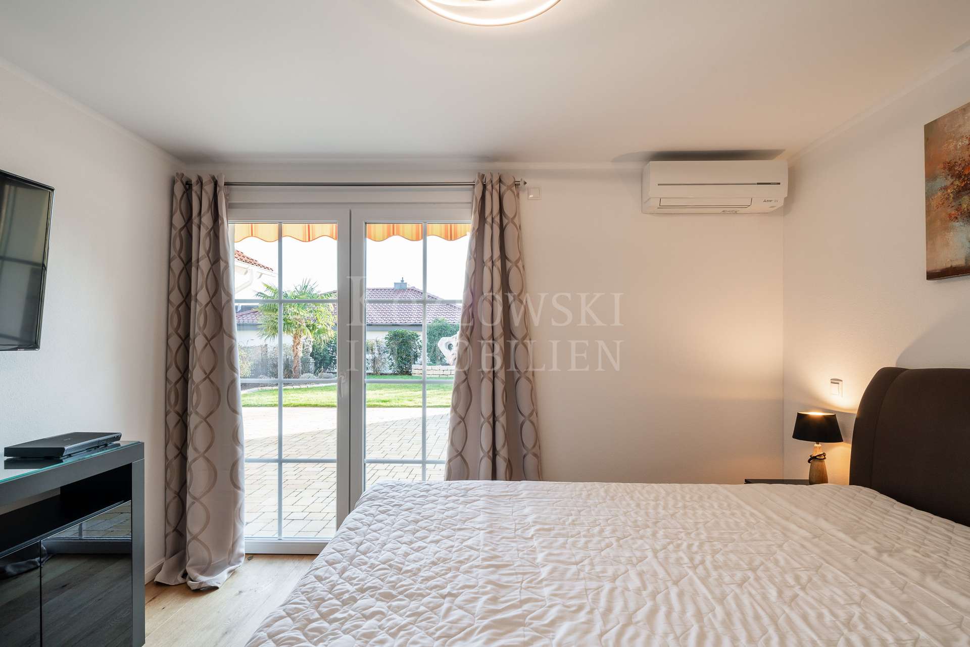 Masterbedroom