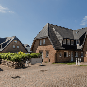 1PKW-Stellplatz links