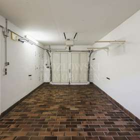 Garage mit Hauszugang