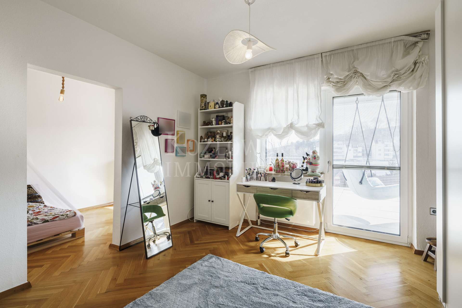 Zimmer III von VI
