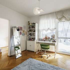 Zimmer III von VI