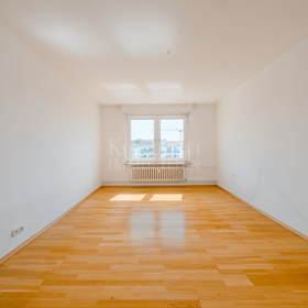 Schlafzimmer II