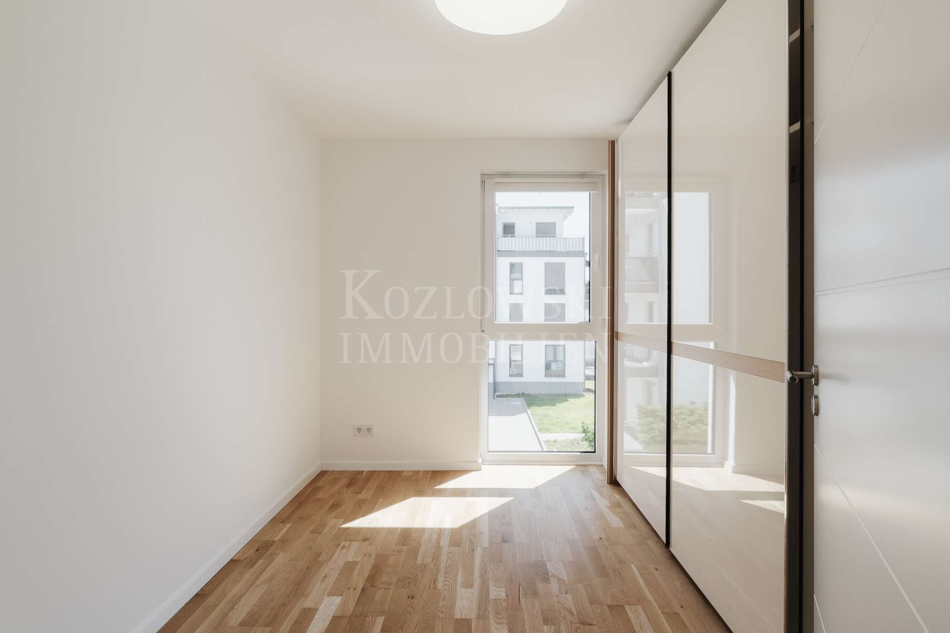Zimmer I