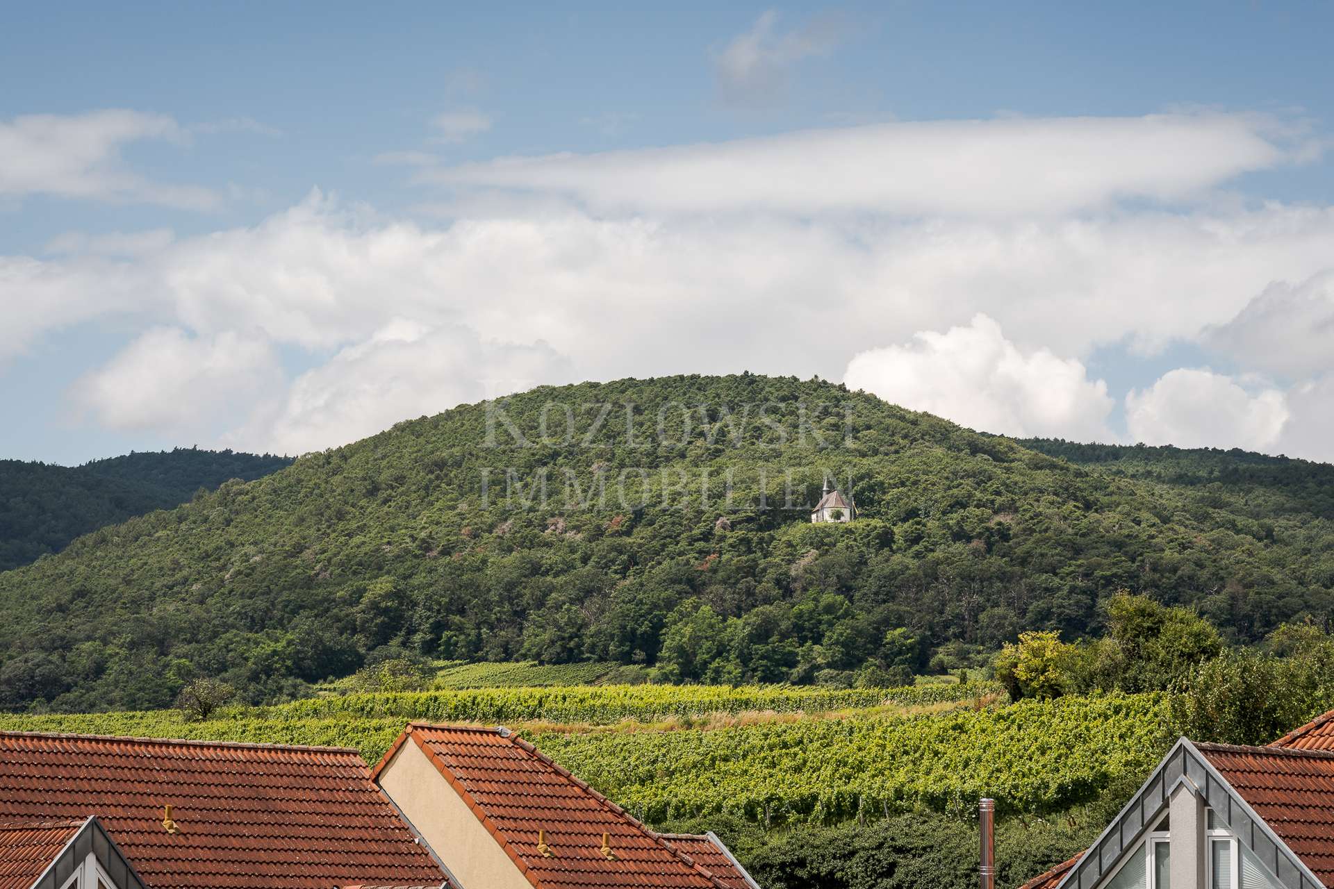 Blick zur Michaelis-Kapelle