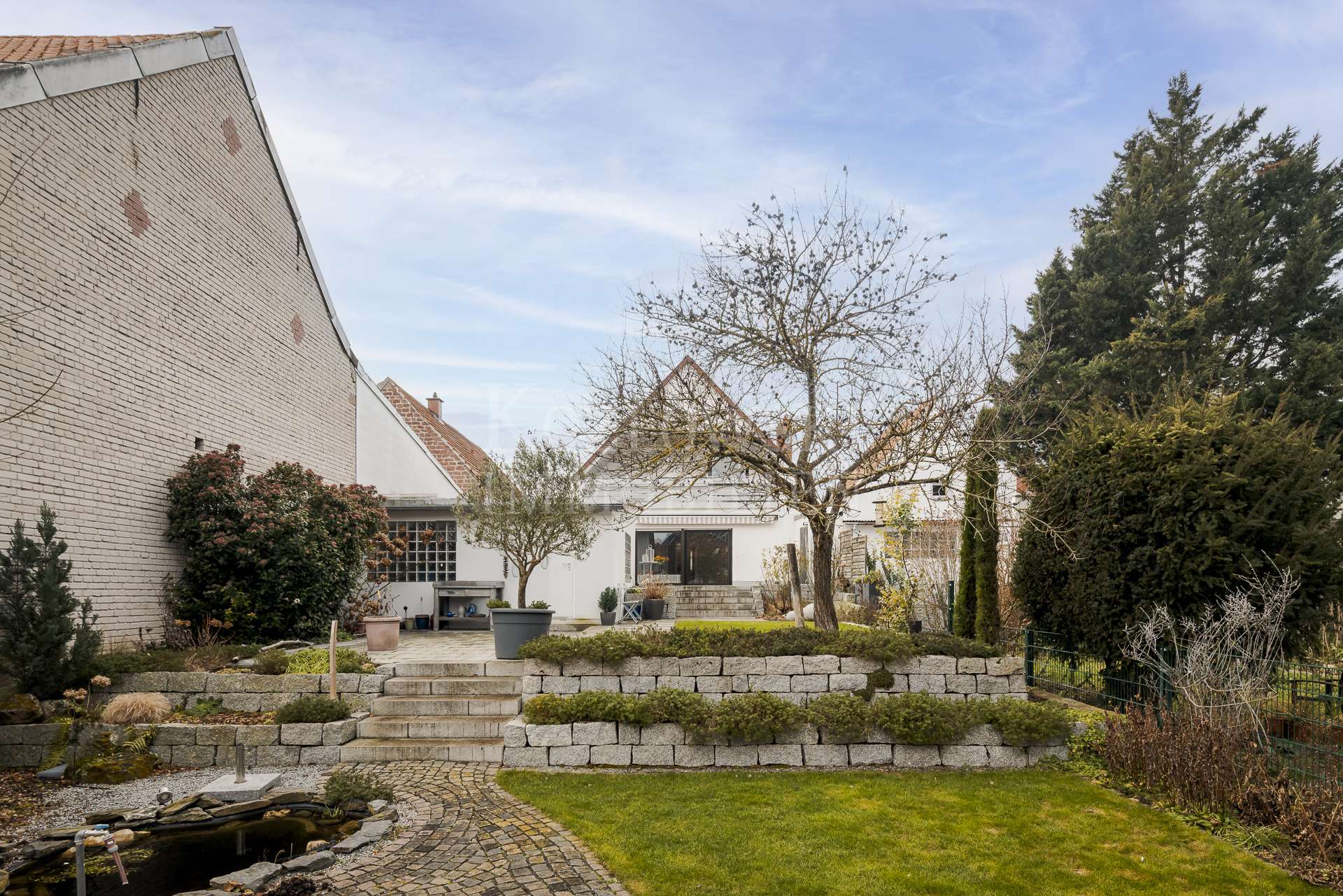 Pfalzhaus - Gartenansicht