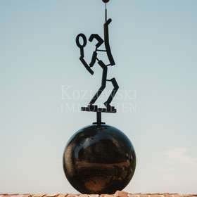 Becker-Skulptur