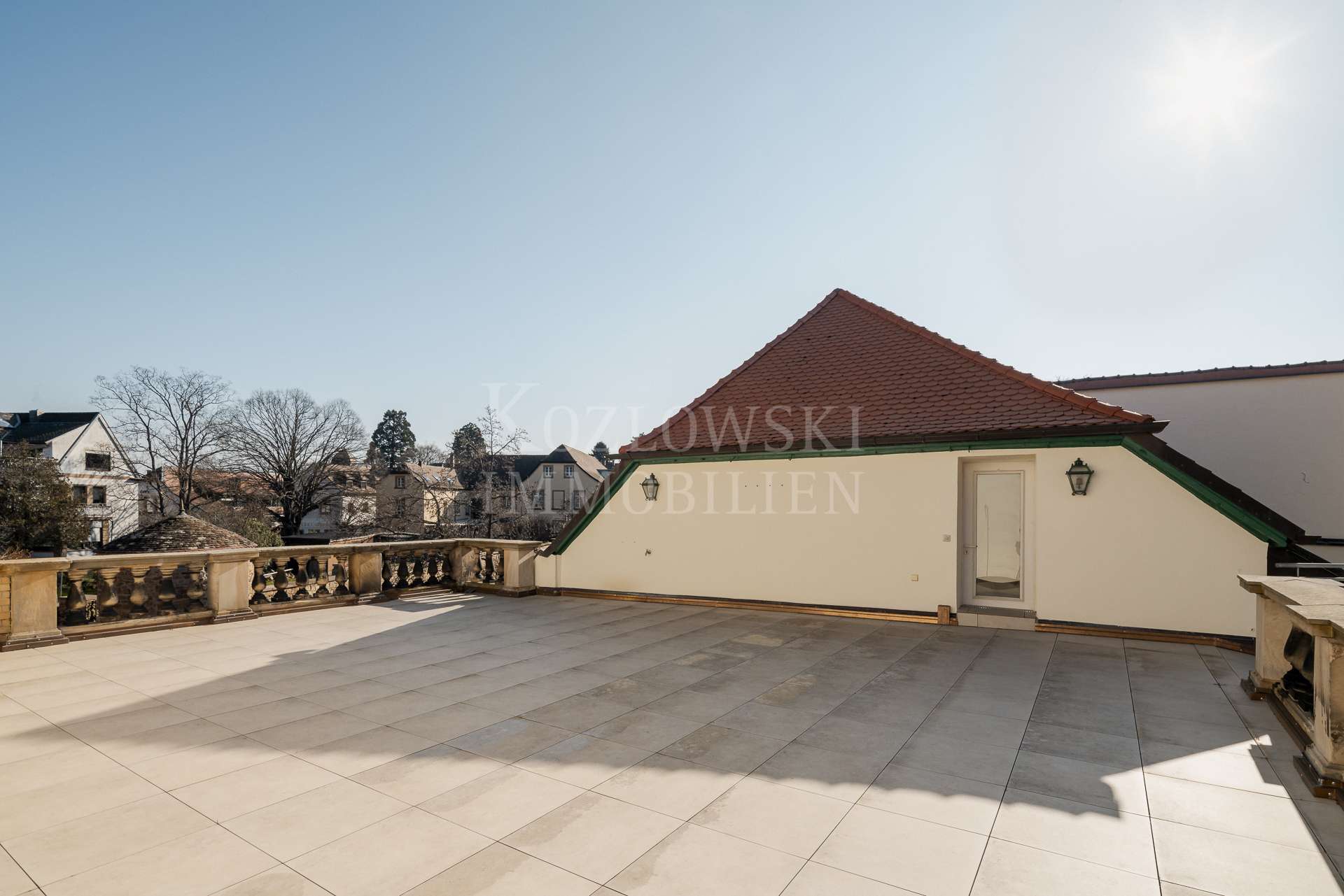 90 qm Dachterrasse