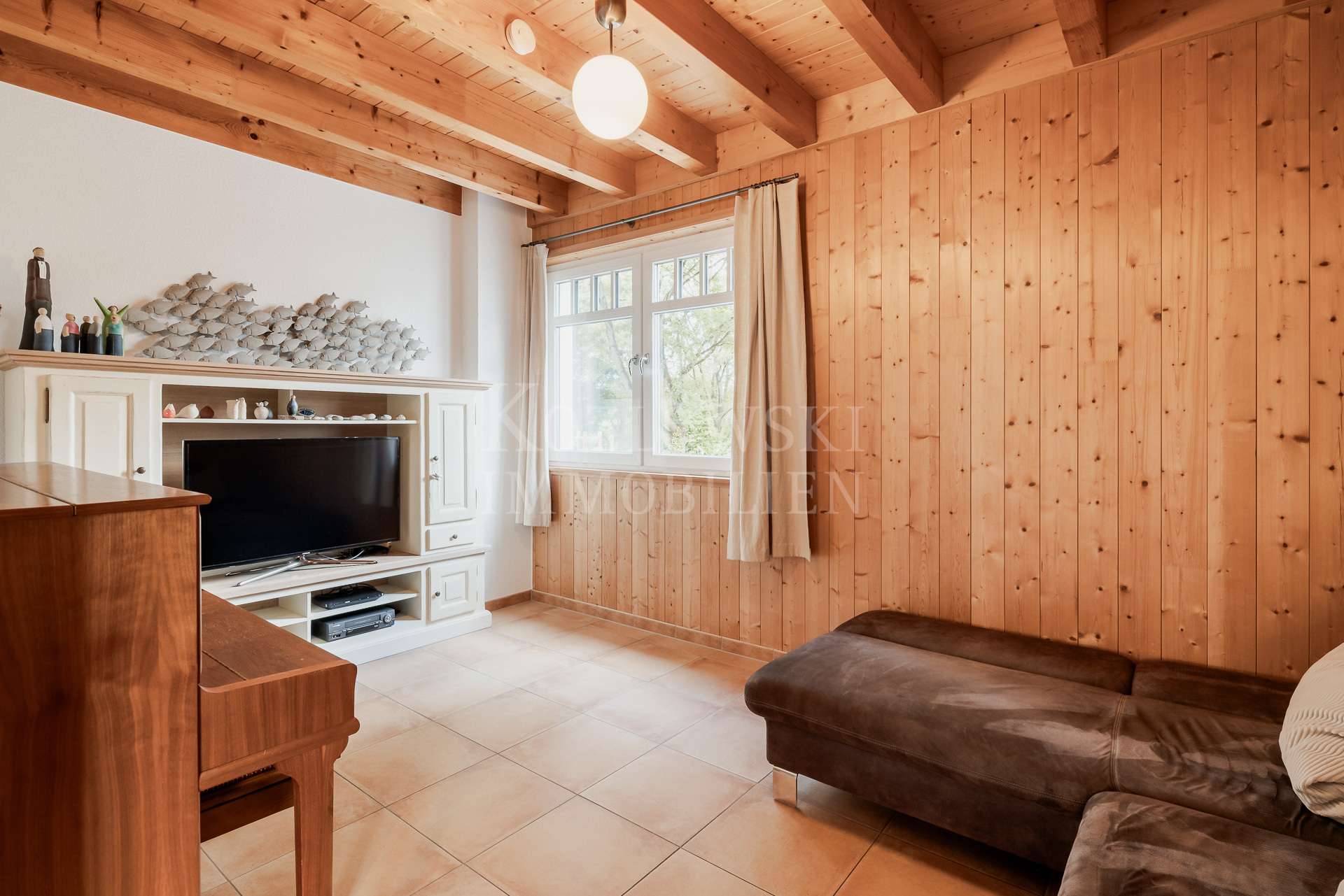 Fernsehzimmer
