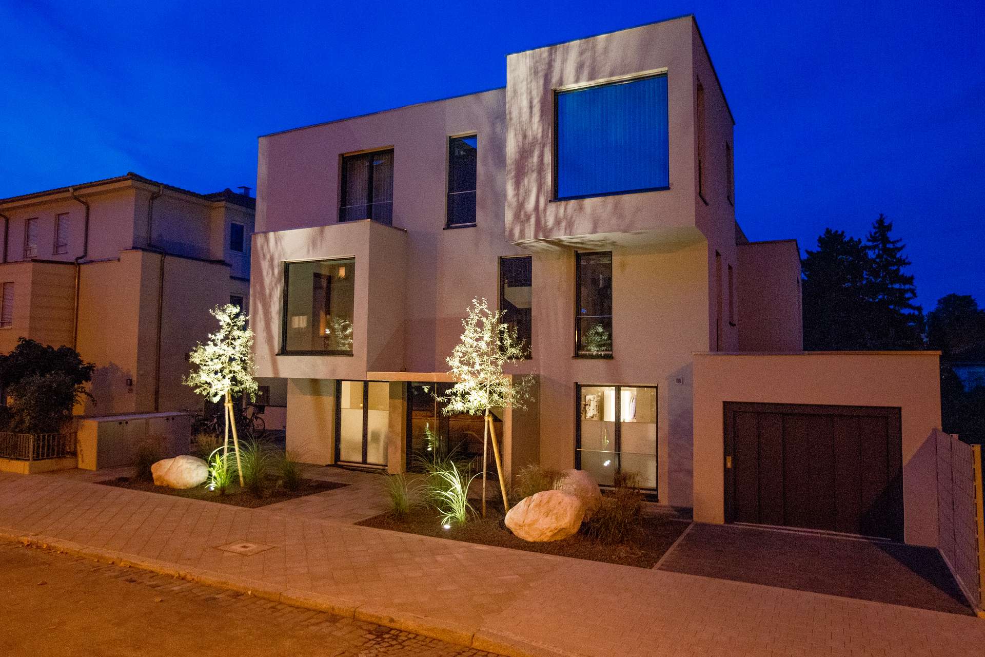 Villa Augusta - by night