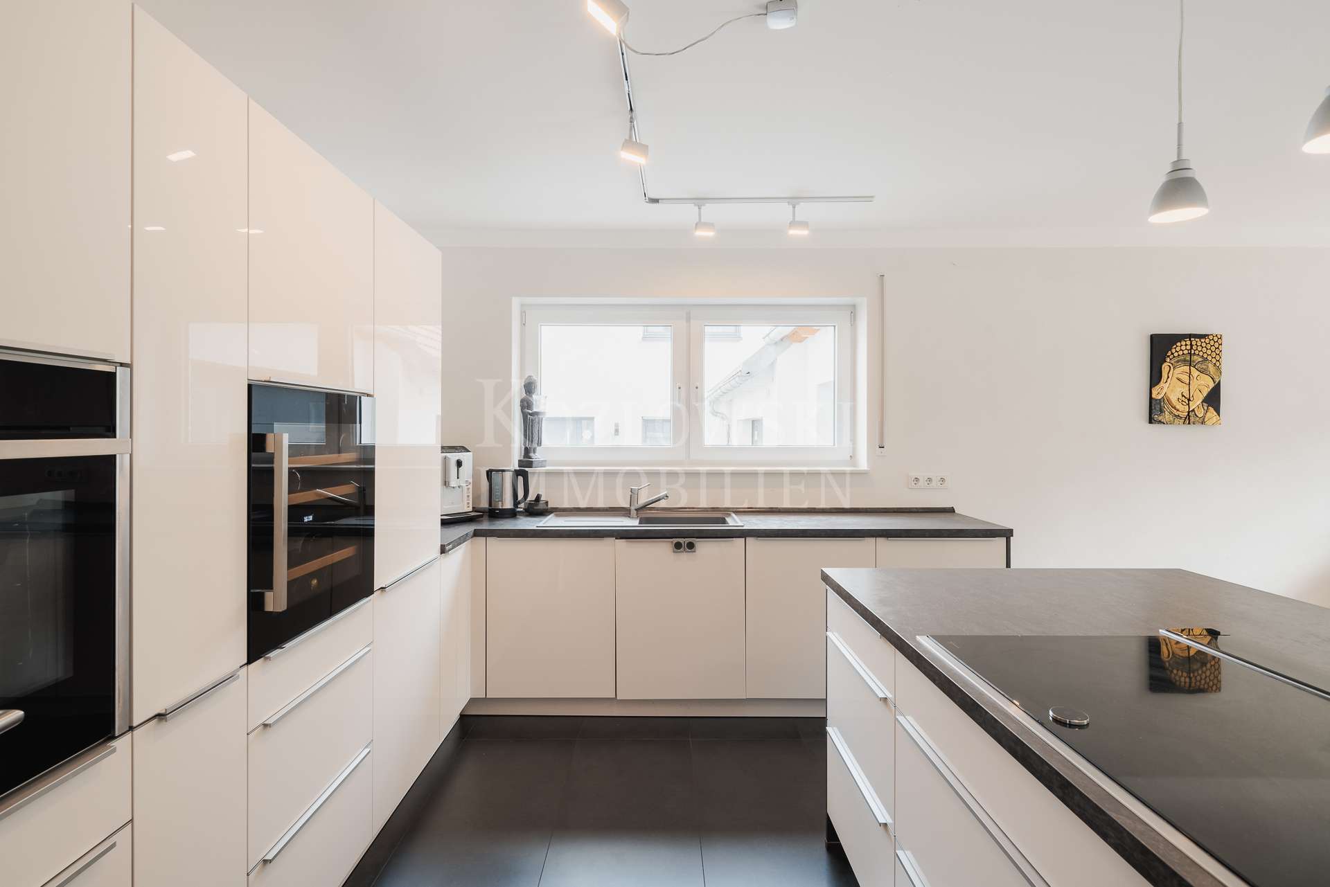 Einbauküche inklusive