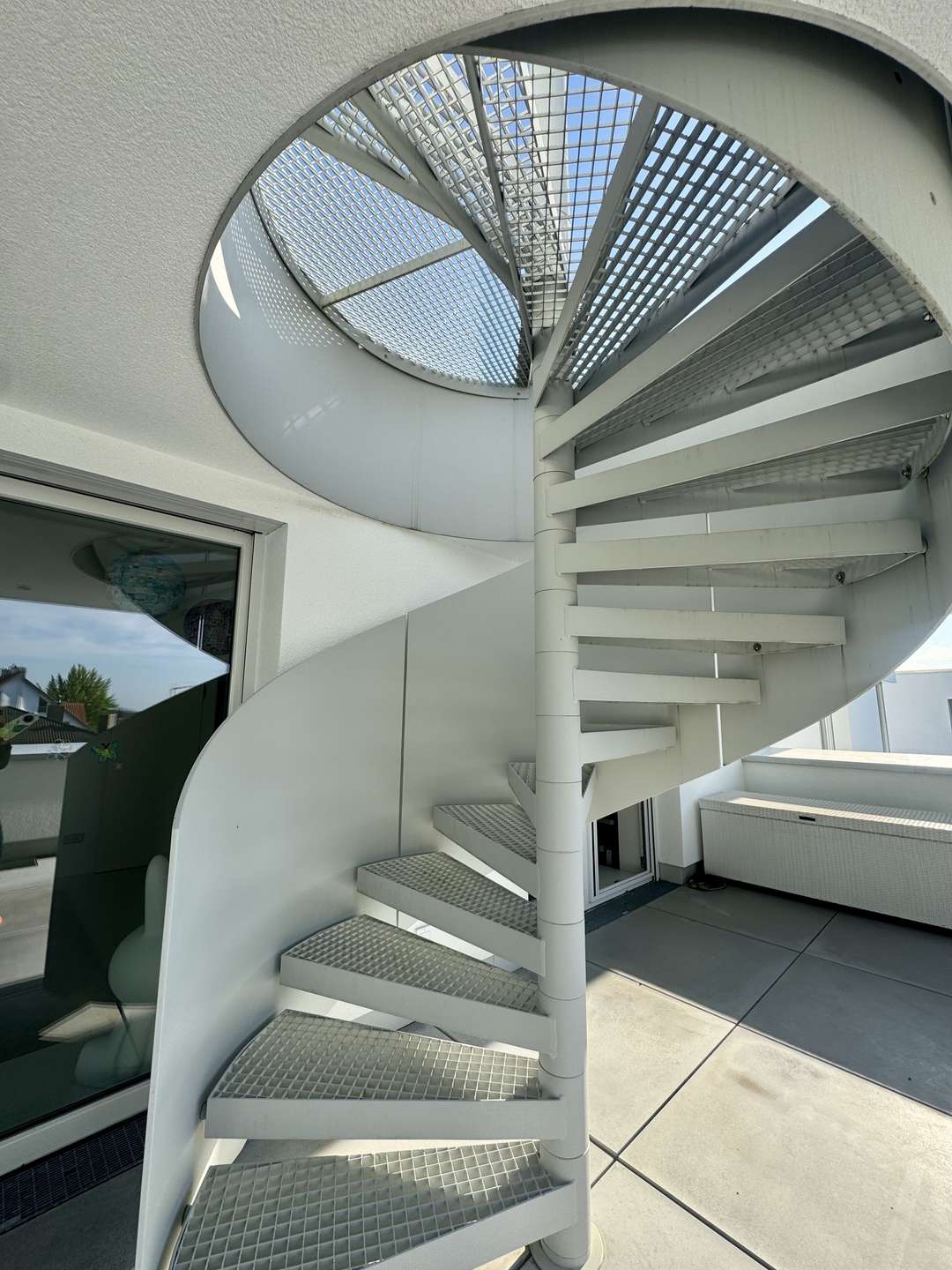 Treppe zur Dachterrasse