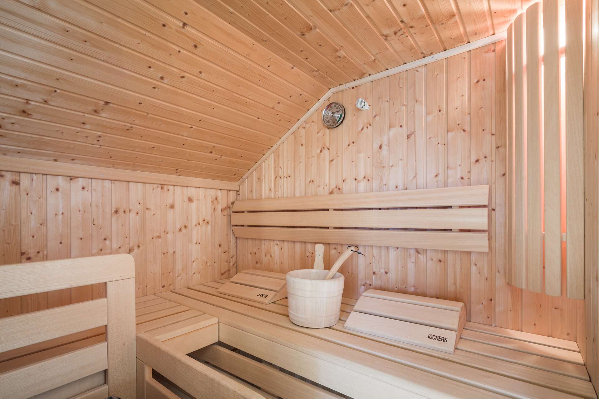 nebst Sauna