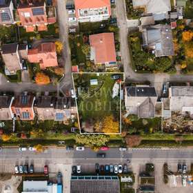 Baugrundstück - 761 qm