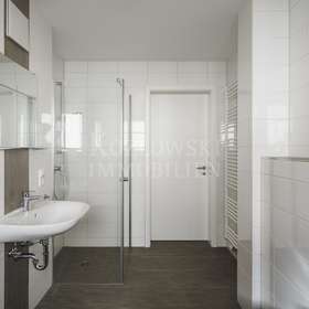 mit Dusche