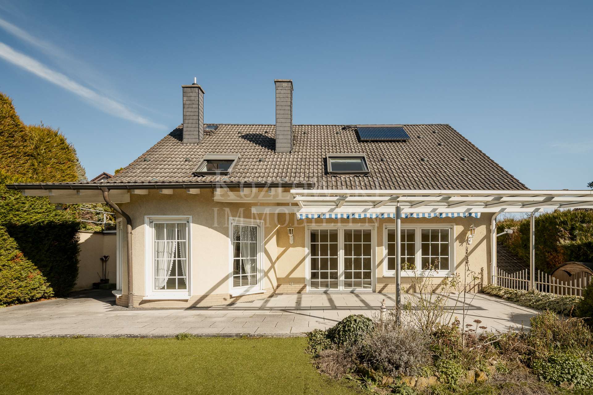 EFH - Gartenansicht