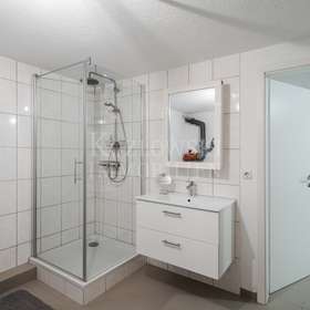HWR mit Dusche 