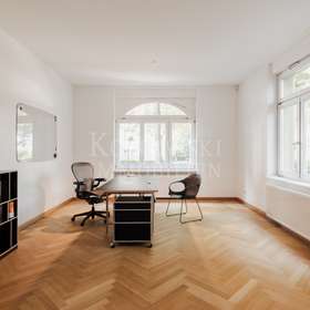 Zimmer IV