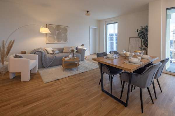 thumbnail von Erstbezug im HOCHPUNKT H –  4 ZKB mit 2 Bädern, Balkon & TG-Stellplatz!