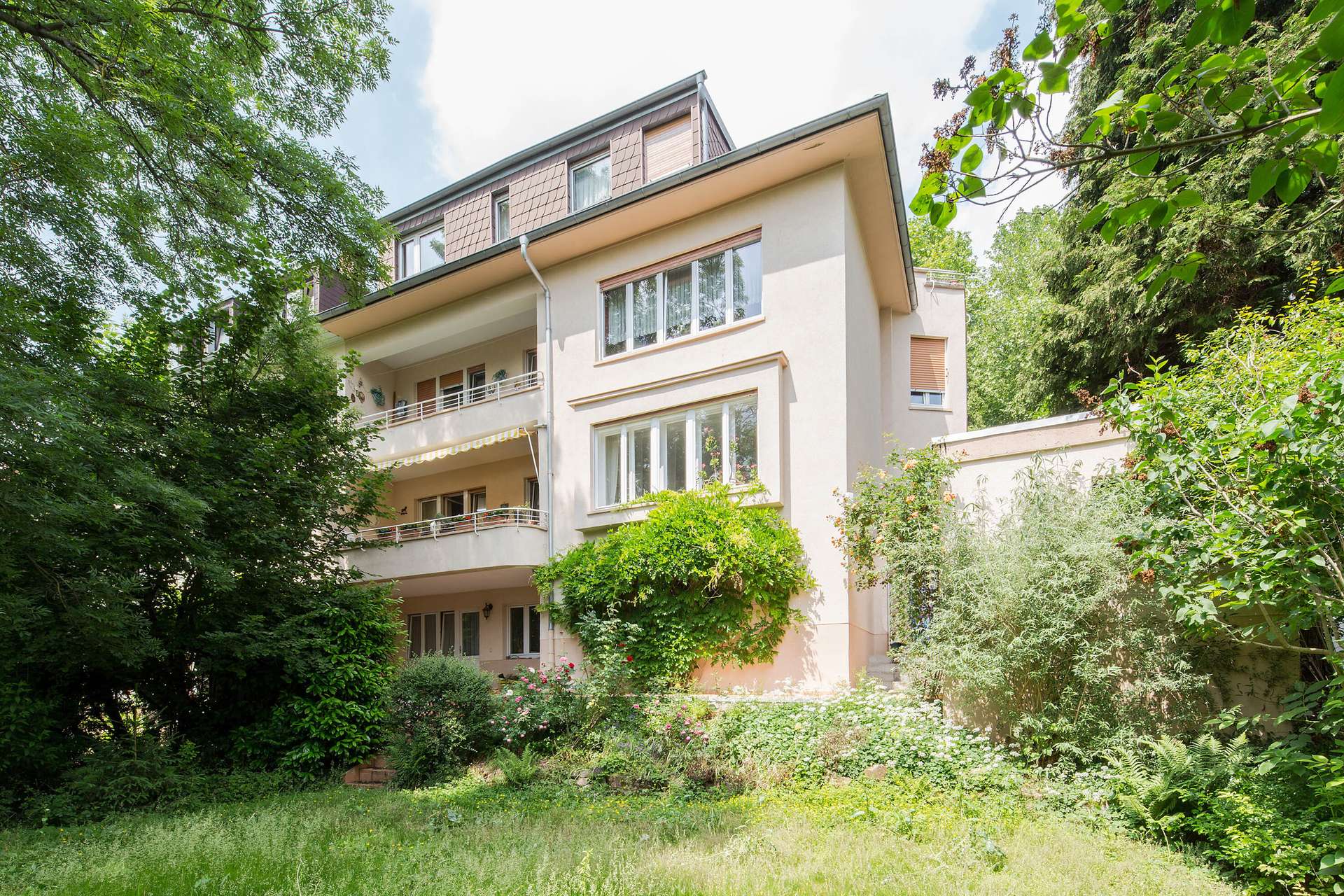 DHH - Gartenansicht