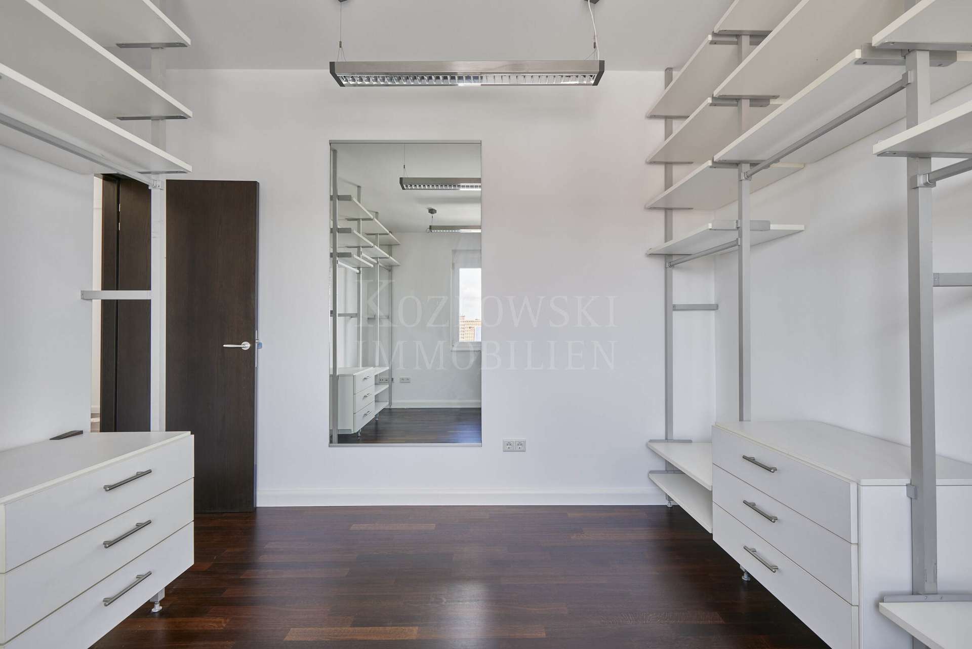 En suite Ankleidezimmer