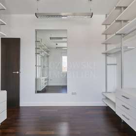En suite Ankleidezimmer