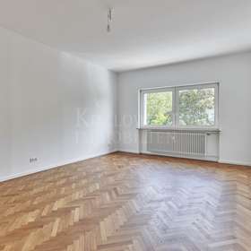 Schlafzimmer II