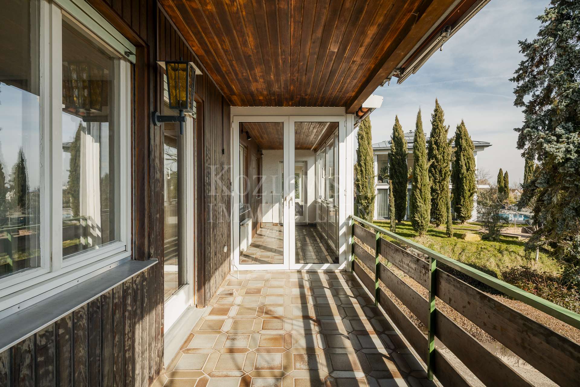 Loggia 