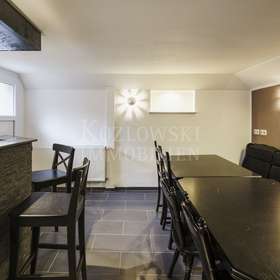 Büro/Bar