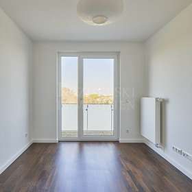 Zimmer II mit Balkon