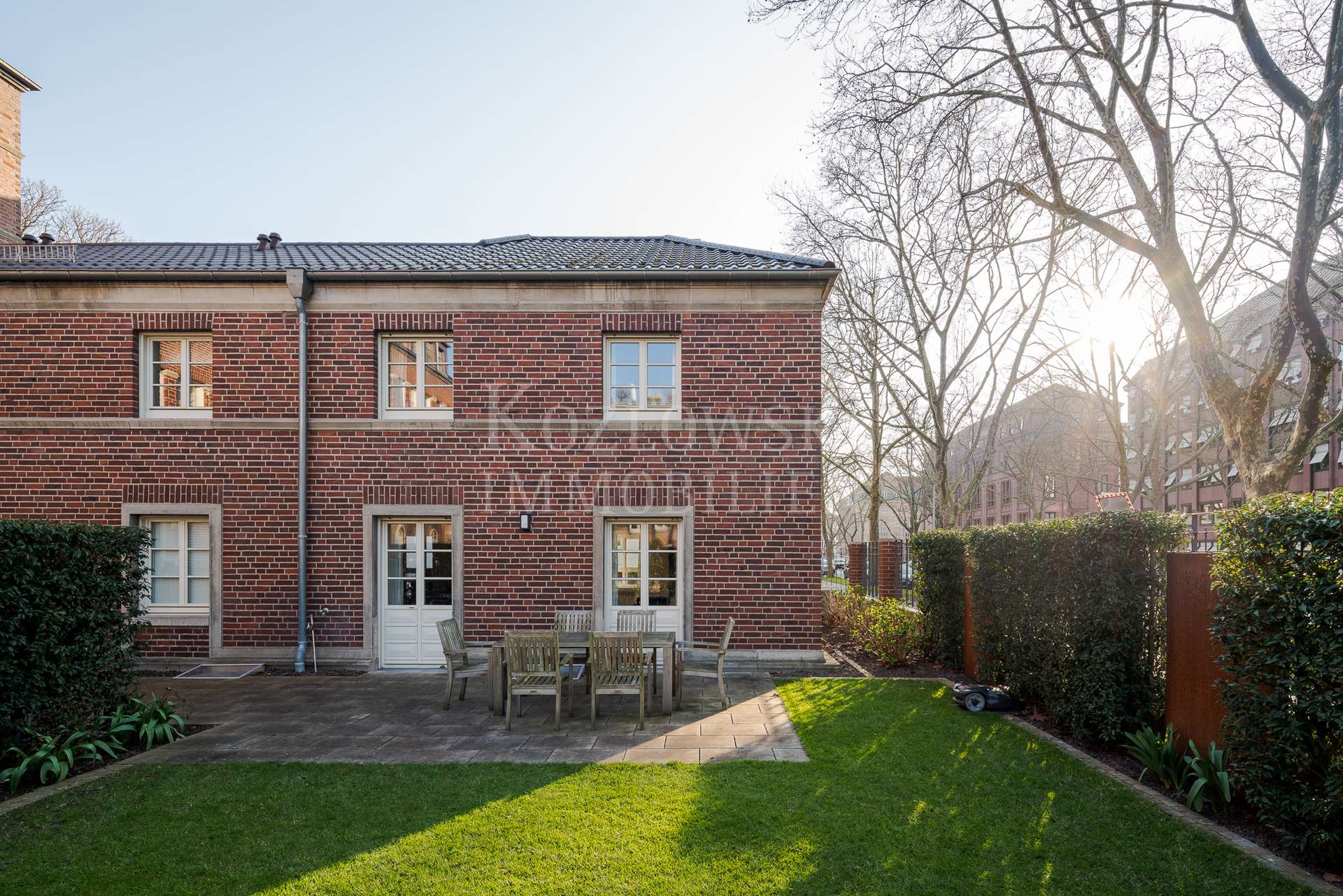Kavaliershaus - Gartenansicht
