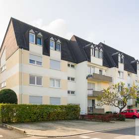 9-Familien-Haus
