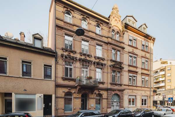 thumbnail von Stilvoll modernisiertes Investment in guter Hemshoflage – WGH mit 5 Einheiten!