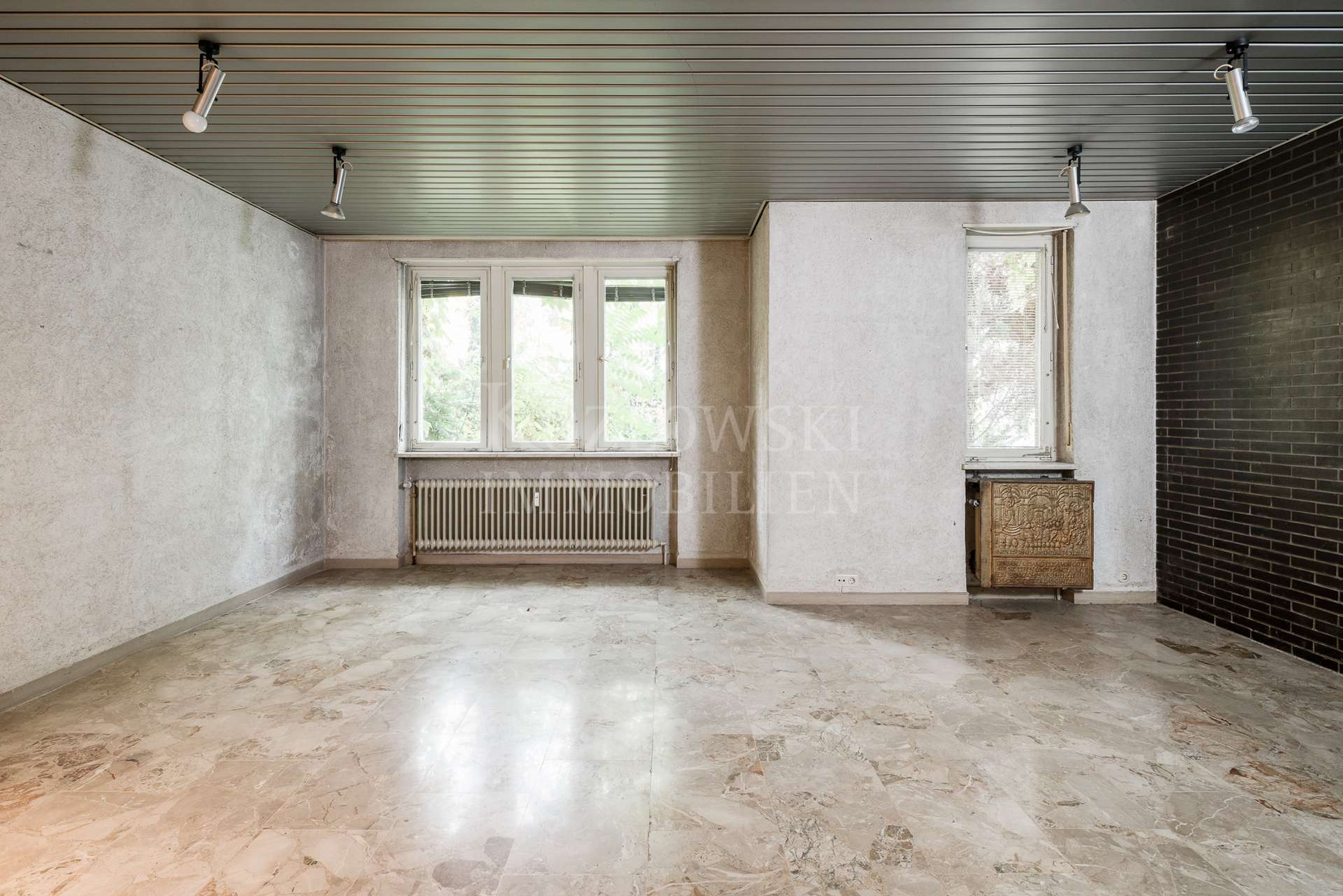 EG rechts - Wohnzimmer