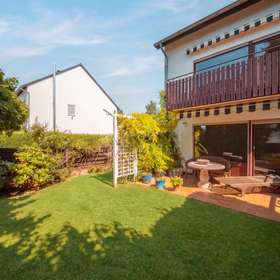 Sonnengarten mit Terrasse