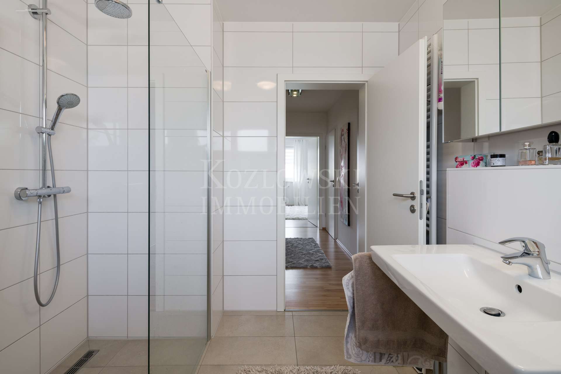 mit Dusche