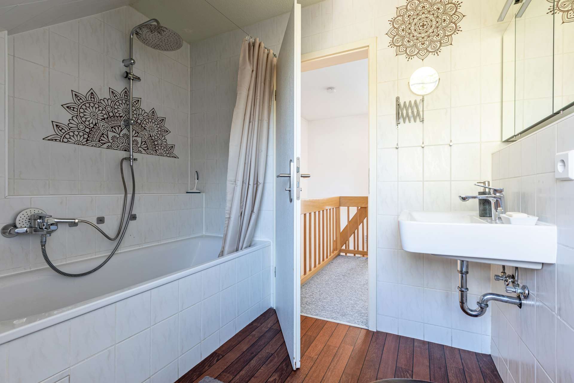 ...mit Badewanne