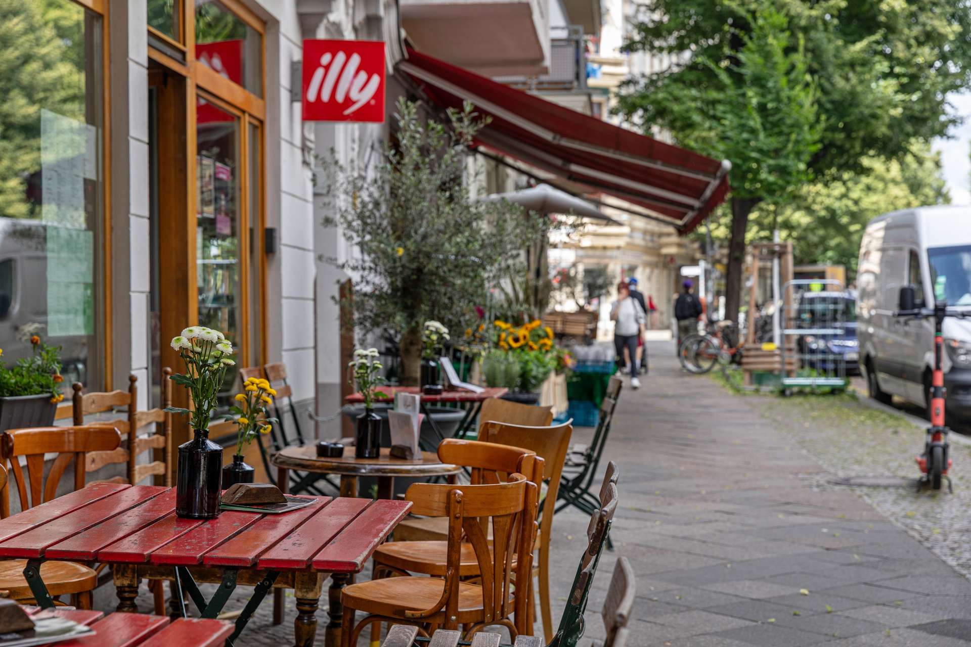 Gleich nebenan: schöne Cafés
